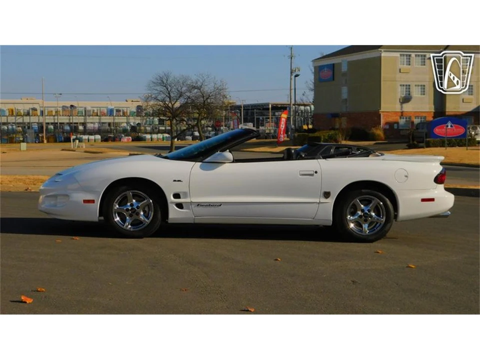 2002 Pontiac Firebird 4th Gen - Image 12 of 31