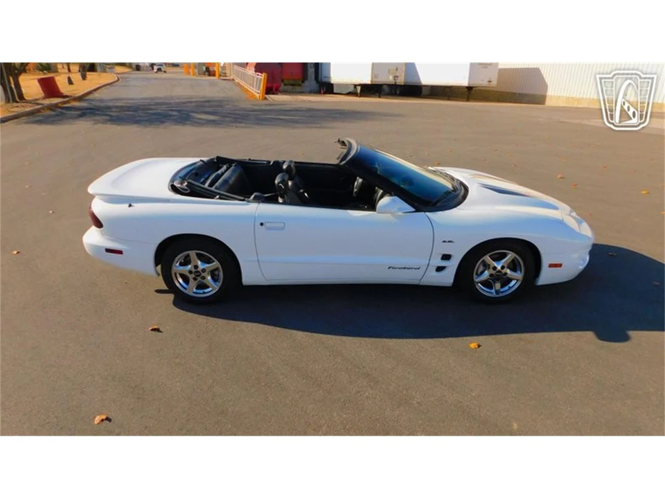 2002 Pontiac Firebird 4th Gen - Image 29 of 31