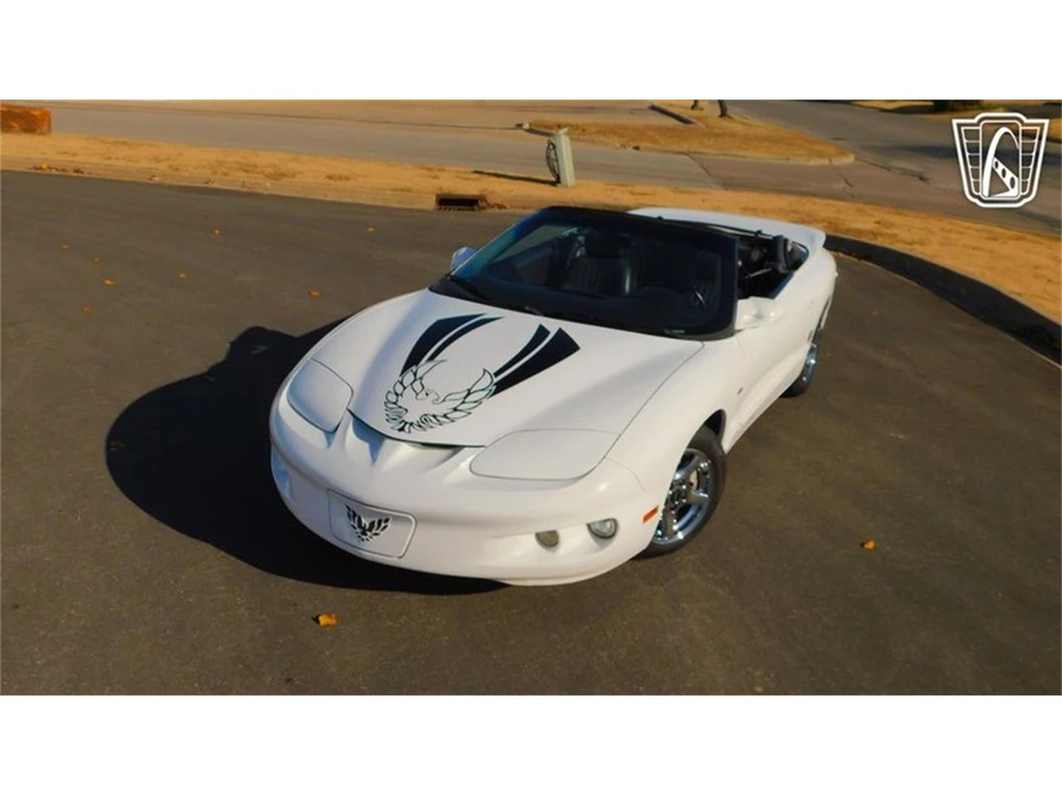 2002 Pontiac Firebird 4th Gen - Image 5 of 31