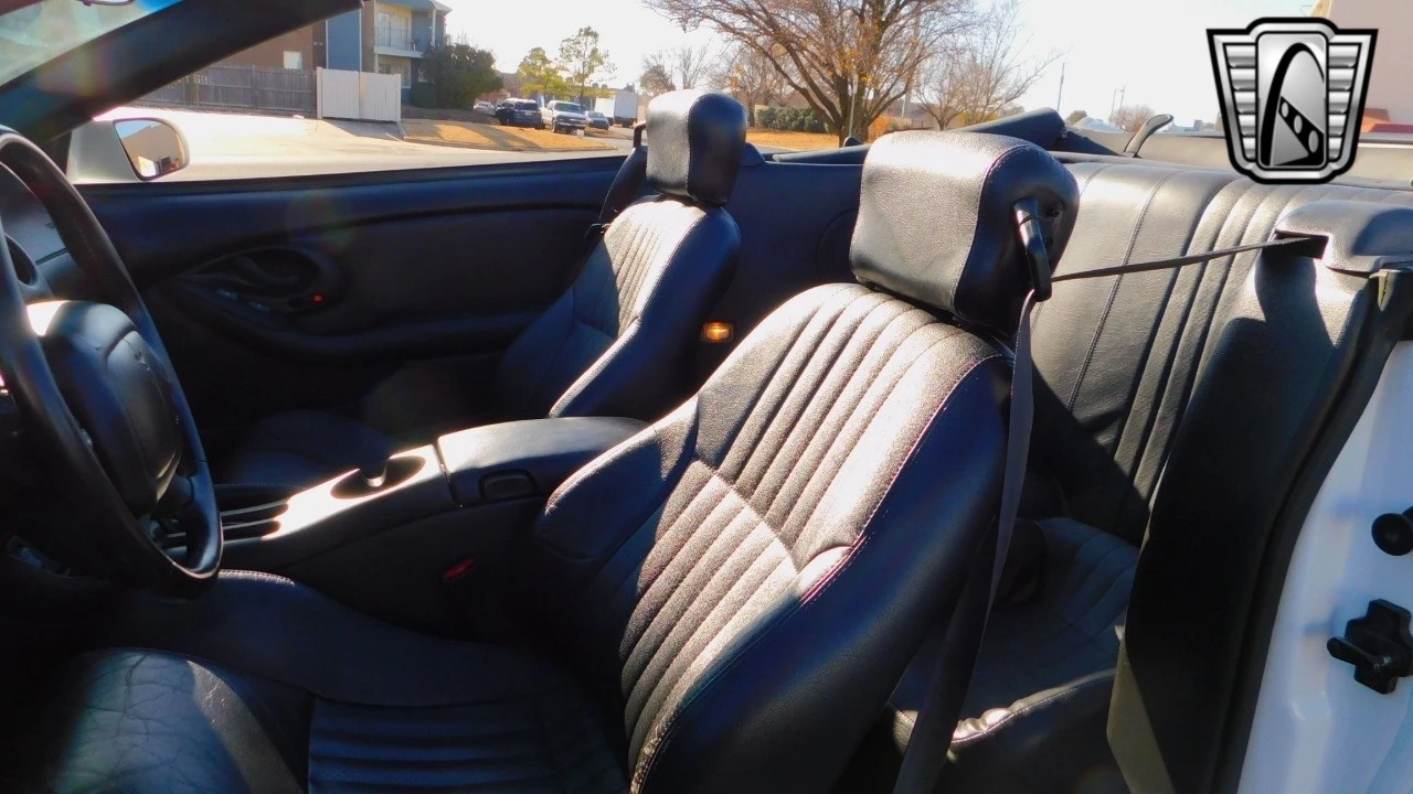 2002 Pontiac Firebird 4th Gen - Image 21 of 21