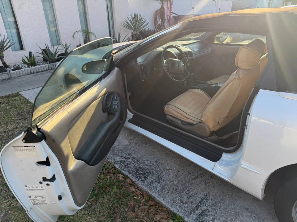 2002 Pontiac Firebird 4th Gen - Image 7 of 7