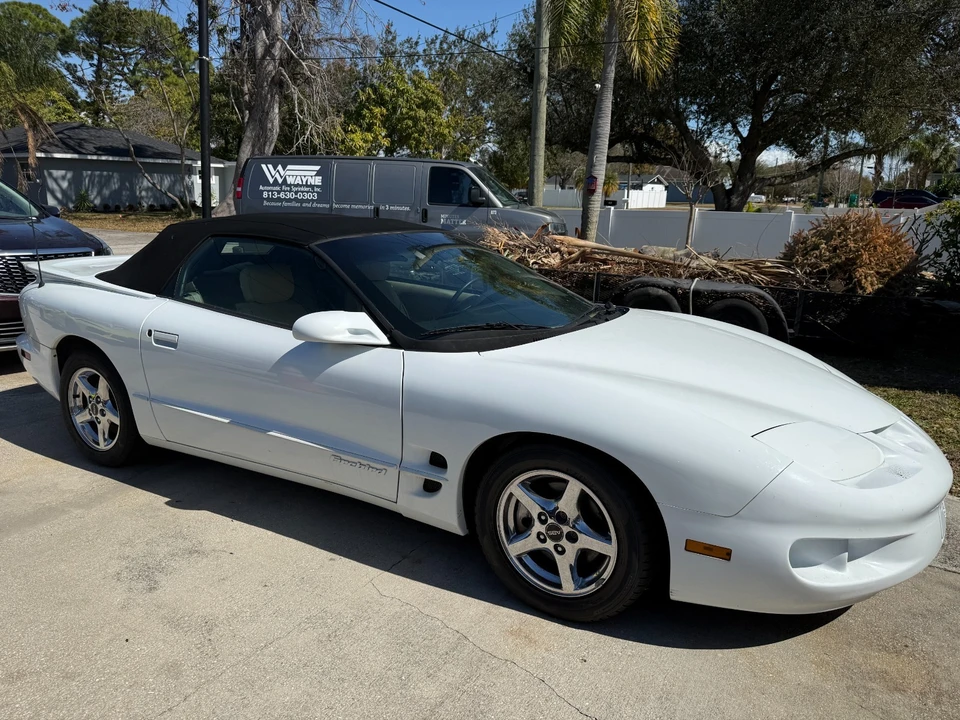 2002 Pontiac Firebird 4th Gen - Image 2 of 7