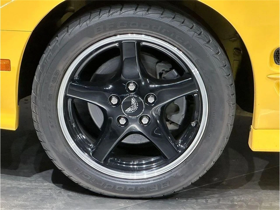 2002 Pontiac Firebird 4th Gen - Image 11 of 31