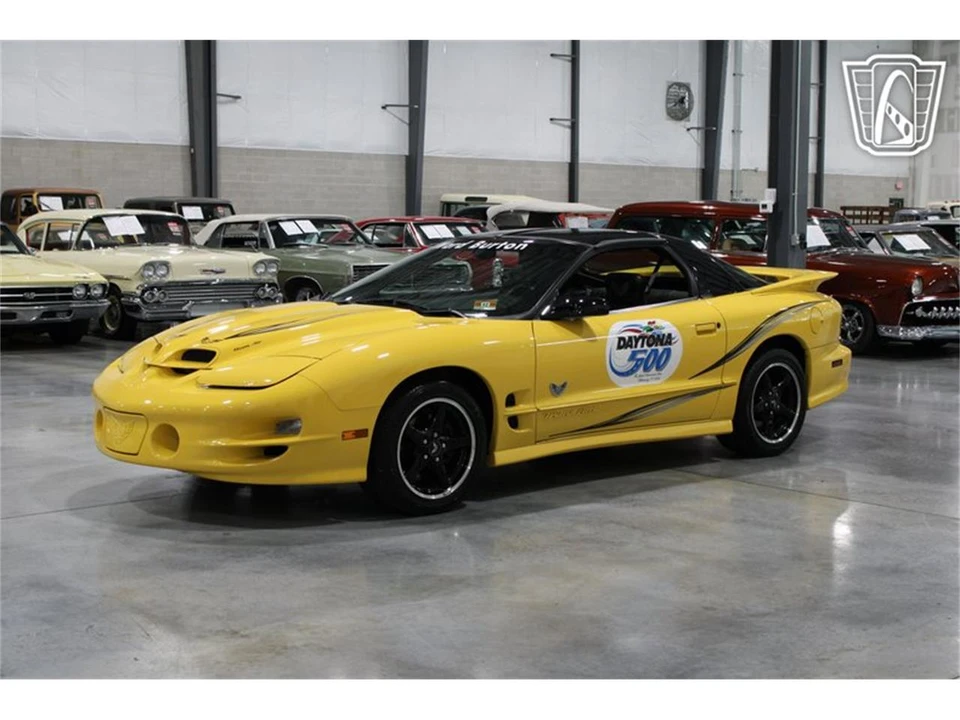 2002 Pontiac Firebird 4th Gen - Image 6 of 31