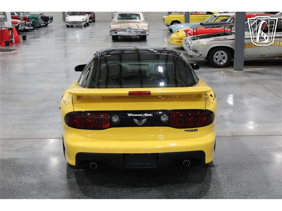2002 Pontiac Firebird 4th Gen - Image 26 of 31