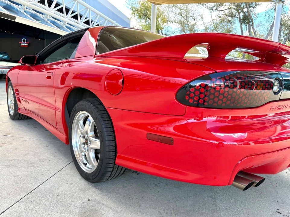 2002 Pontiac Firebird 4th Gen - Image 14 of 31