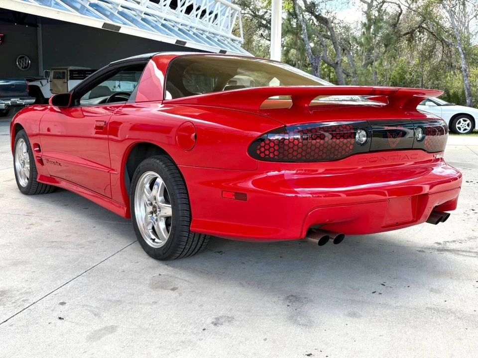 2002 Pontiac Firebird 4th Gen - Image 9 of 31