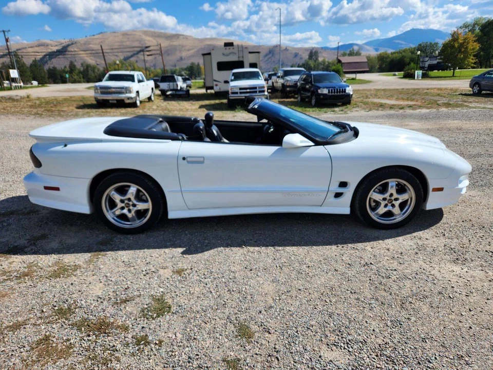 2002 Pontiac Firebird 4th Gen - Image 6 of 31
