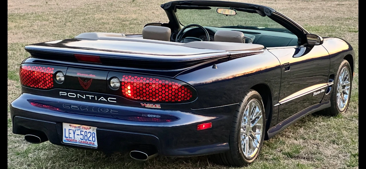 2002 Pontiac Firebird 4th Gen - Image 4 of 21