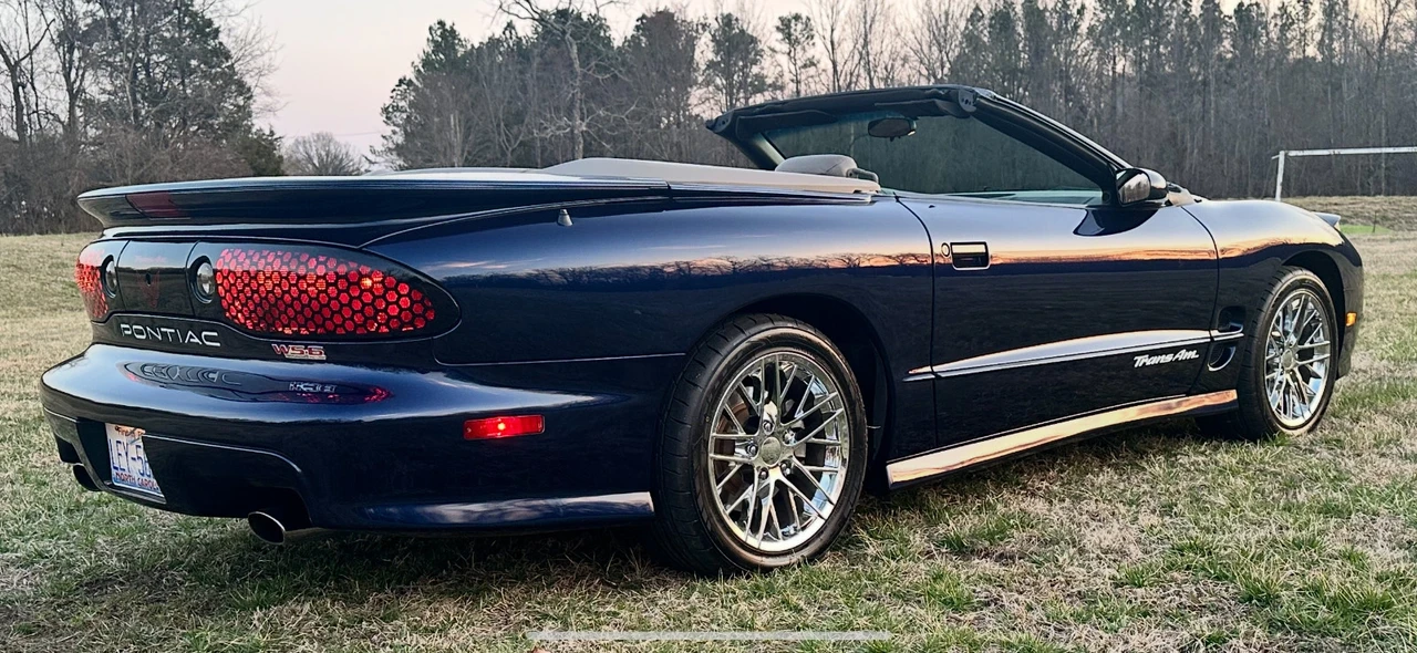 2002 Pontiac Firebird 4th Gen - Image 11 of 21