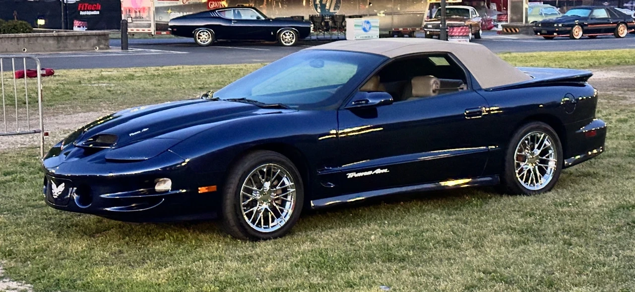 2002 Pontiac Firebird 4th Gen - Image 7 of 21
