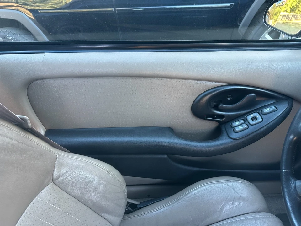 2002 Pontiac Firebird 4th Gen - Image 18 of 21