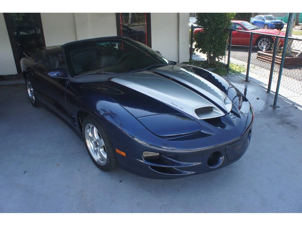 2002 Pontiac Firebird 4th Gen - Image 15 of 31