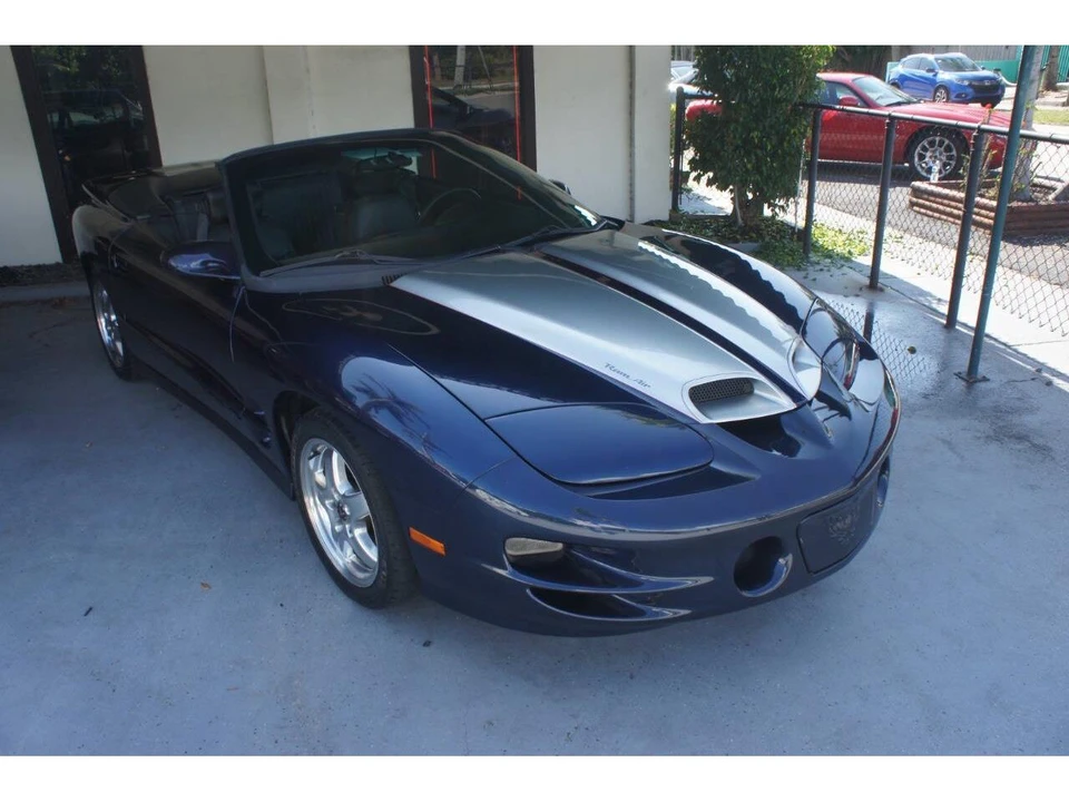 2002 Pontiac Firebird 4th Gen - Image 16 of 31