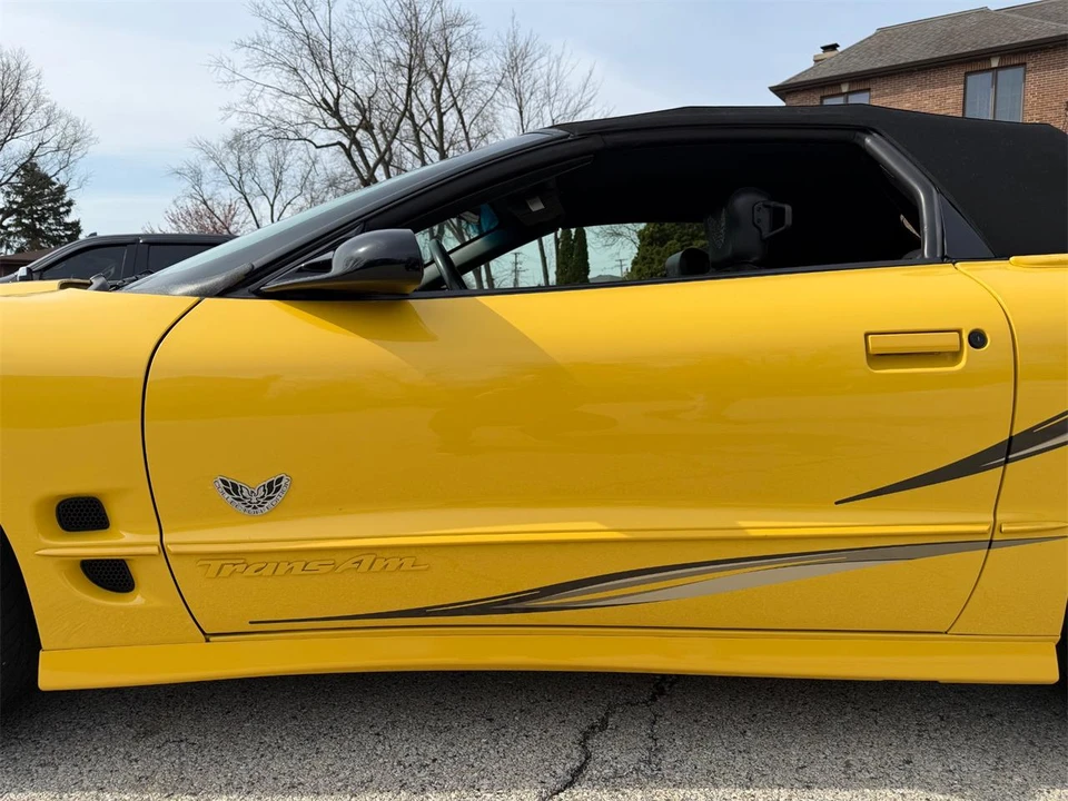 2002 Pontiac Firebird 4th Gen - Image 26 of 31