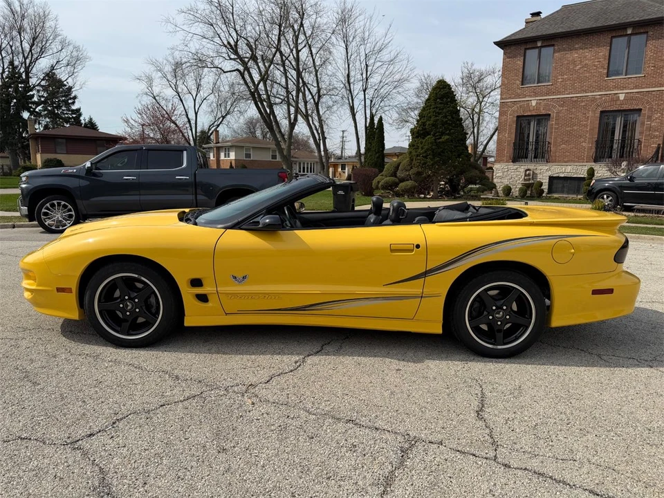 2002 Pontiac Firebird 4th Gen - Image 7 of 31