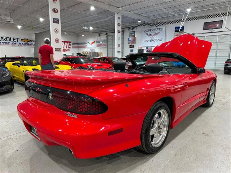 2002 Pontiac Firebird 4th Gen - Image 28 of 30