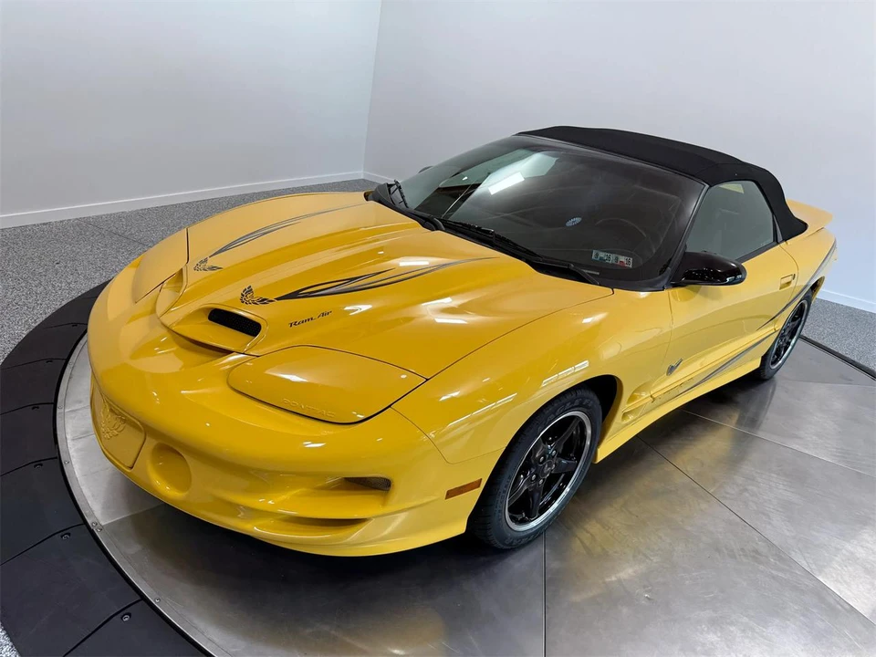 2002 Pontiac Firebird 4th Gen - Image 6 of 31