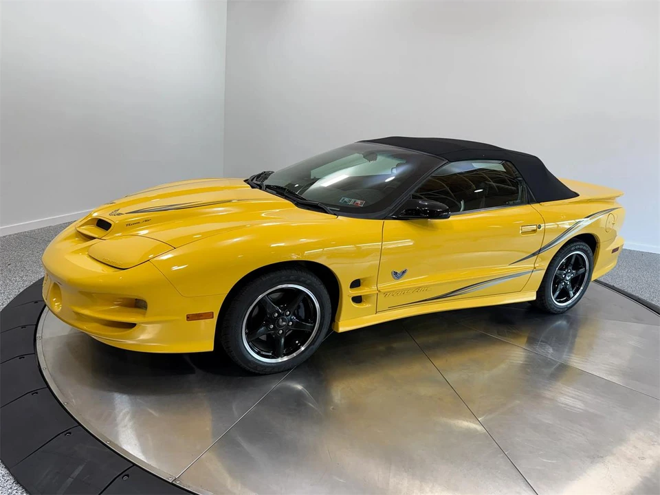 2002 Pontiac Firebird 4th Gen - Image 8 of 31