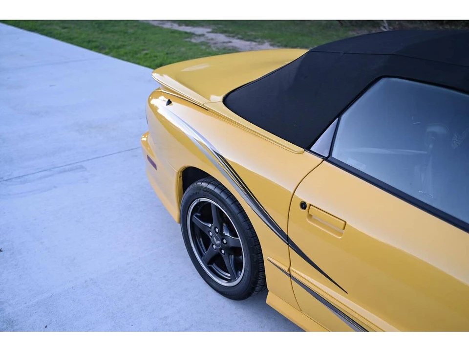 2002 Pontiac Firebird 4th Gen - Image 18 of 31