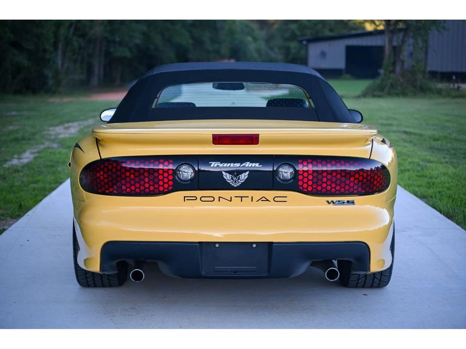 2002 Pontiac Firebird 4th Gen - Image 23 of 31
