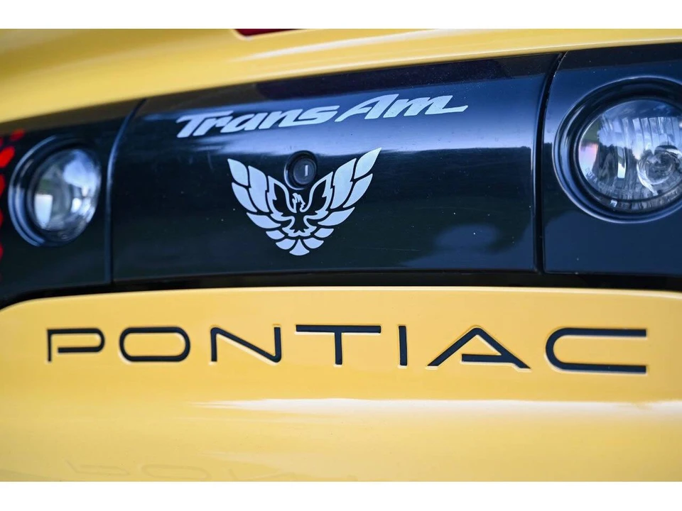 2002 Pontiac Firebird 4th Gen - Image 28 of 31