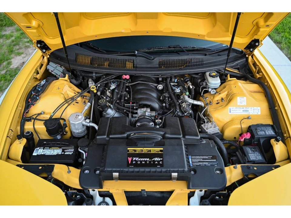 2002 Pontiac Firebird 4th Gen - Image 5 of 31