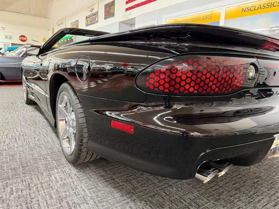 2002 Pontiac Firebird 4th Gen - Image 27 of 31