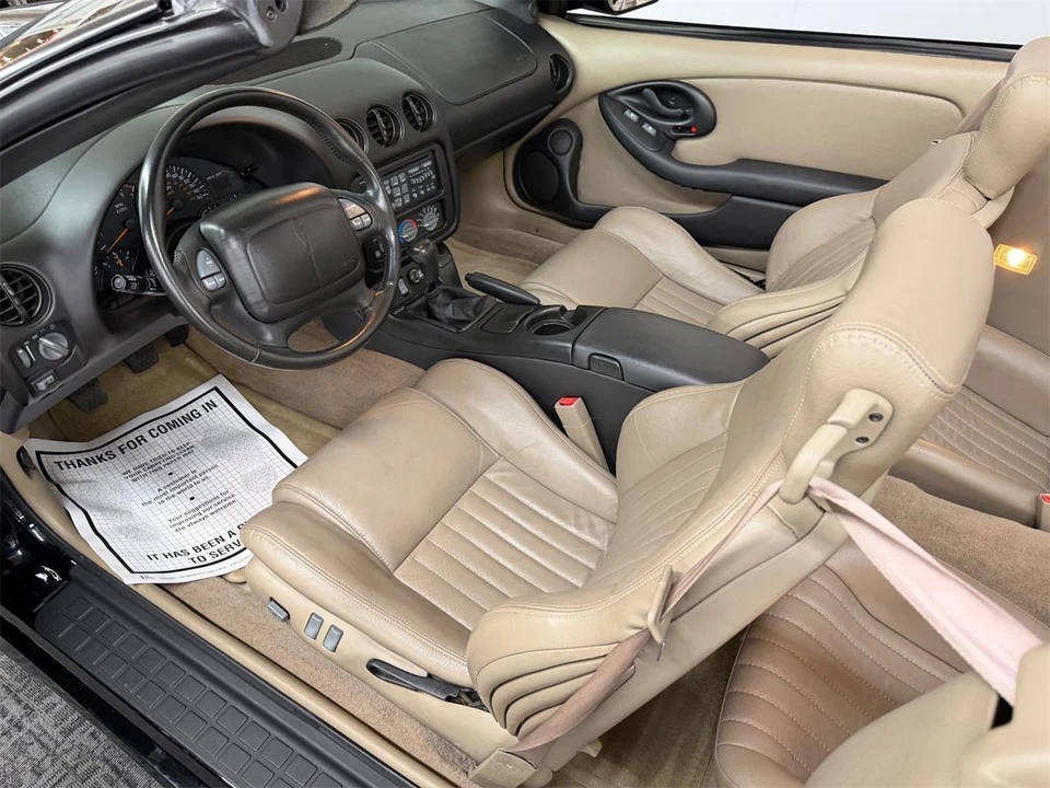 2002 Pontiac Firebird 4th Gen - Image 18 of 31