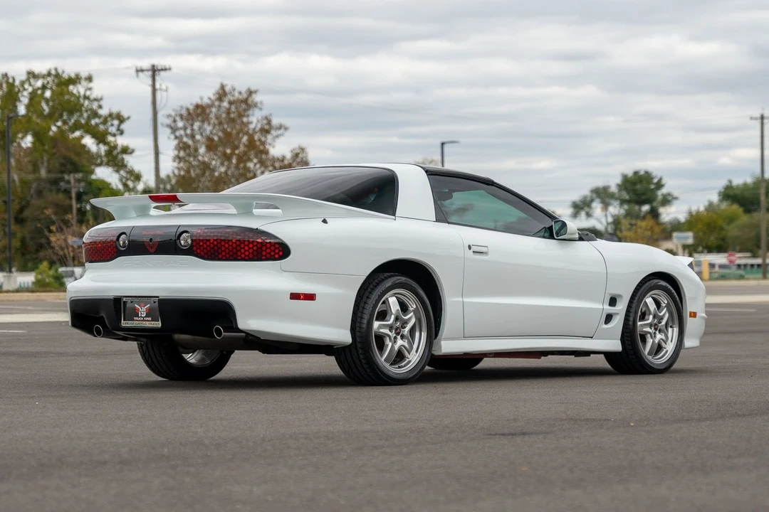 2002 Pontiac Firebird 4th Gen - Image 20 of 21