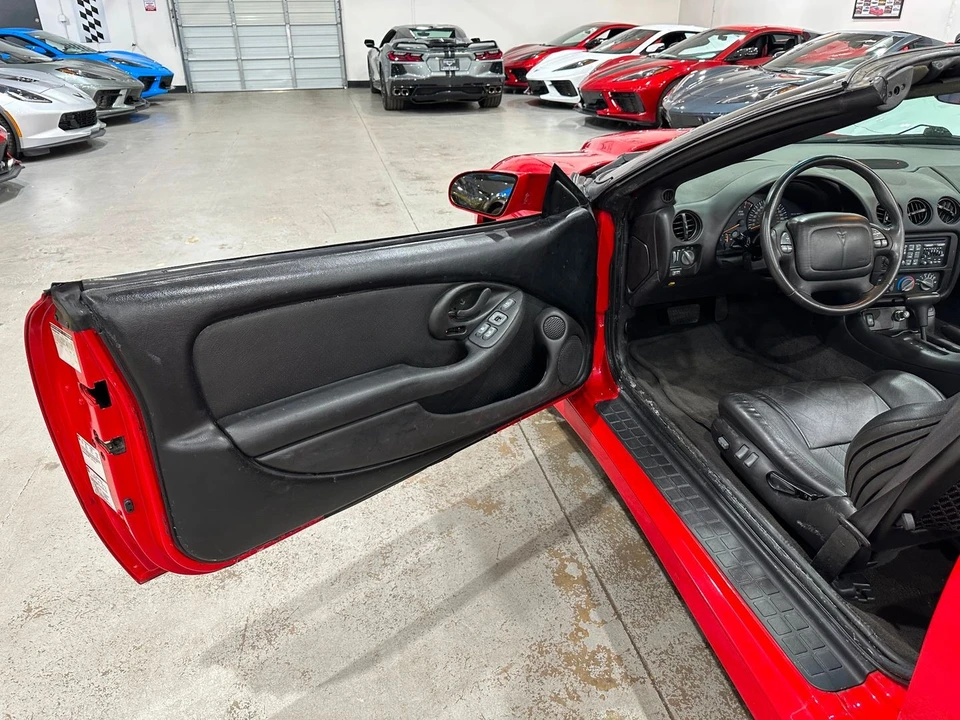 2002 Pontiac Firebird Trans Am 4th Gen - Image 17 of 21