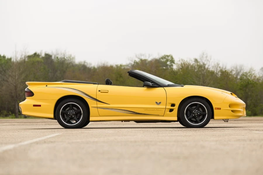 2002 Pontiac Firebird Trans Am 4th Gen - Image 2 of 12