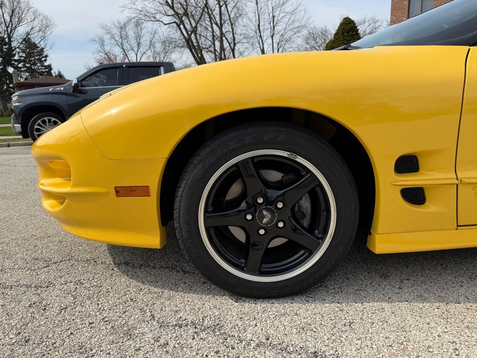 2002 Pontiac Firebird 4th Gen - Image 26 of 31