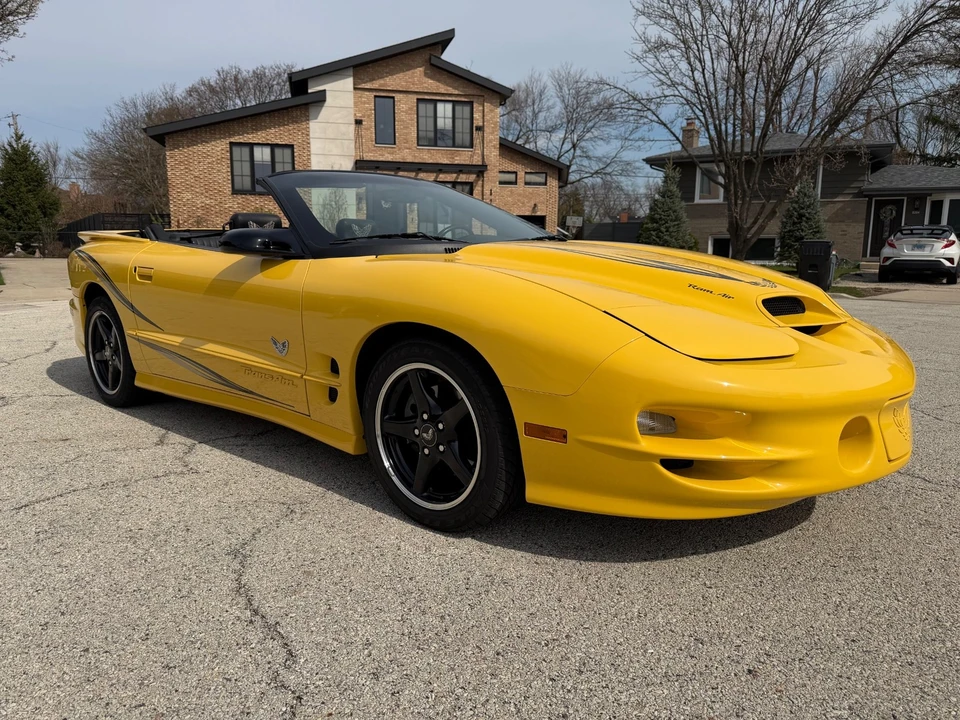 2002 Pontiac Firebird 4th Gen - Image 4 of 31