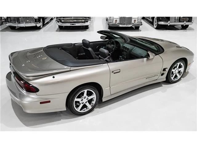 2002 Pontiac Firebird 4th Gen - Image 11 of 12