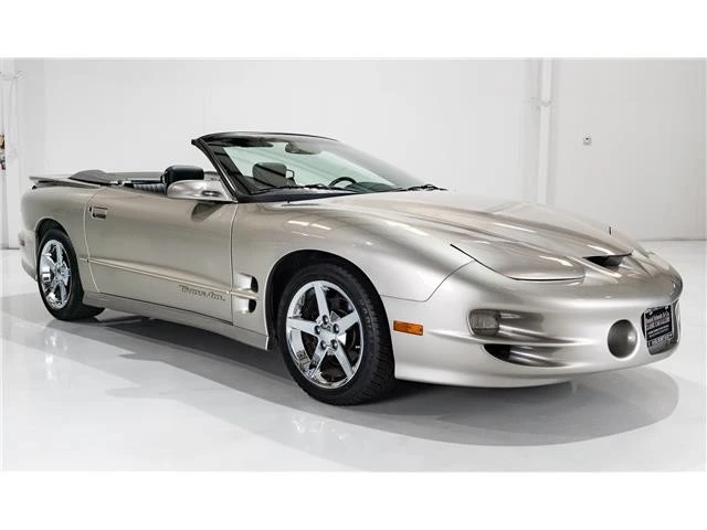 2002 Pontiac Firebird 4th Gen - Image 5 of 12