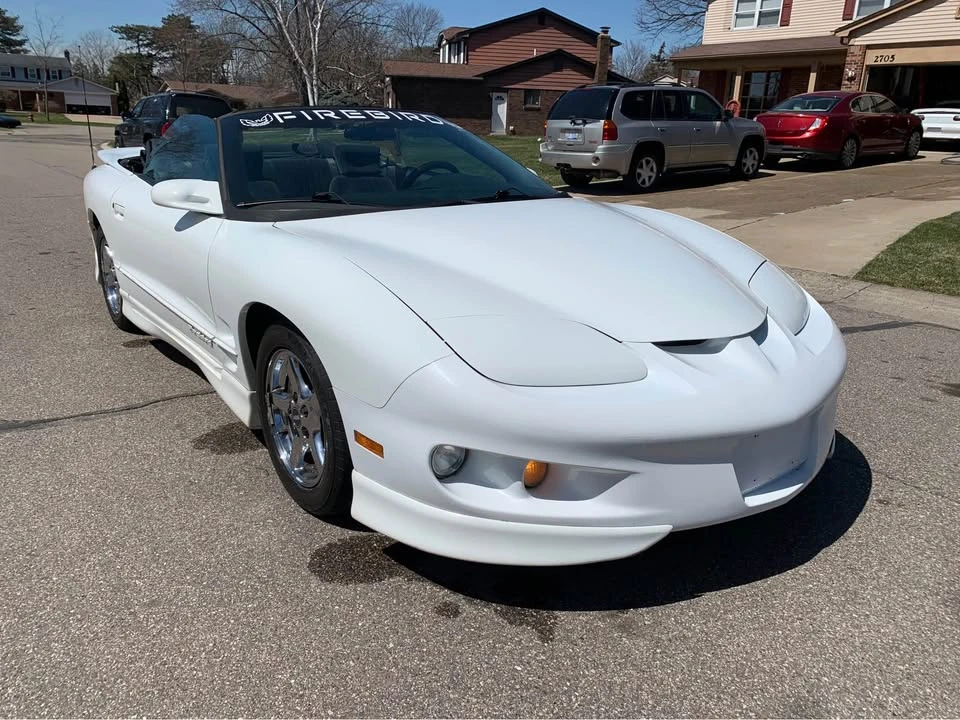 2002 Pontiac Firebird 4th Gen - Image 14 of 17