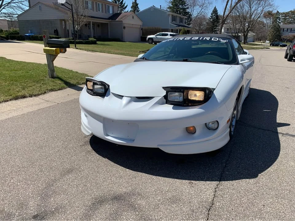 2002 Pontiac Firebird 4th Gen - Image 10 of 17