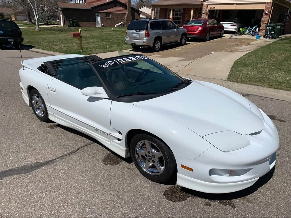2002 Pontiac Firebird 4th Gen - Image 15 of 17