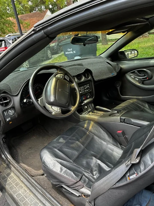 2002 Pontiac Firebird 4th Gen - Image 6 of 7