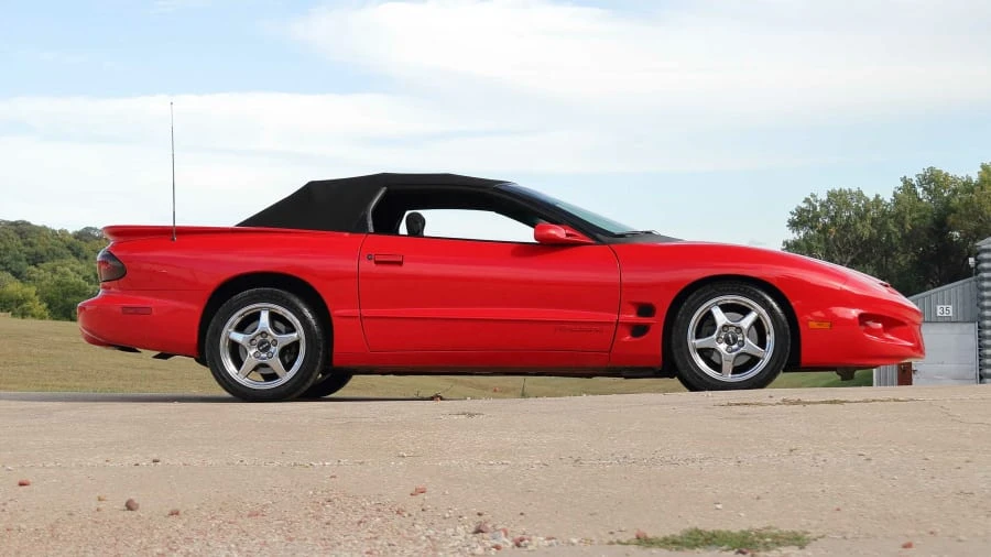 2002 Pontiac Firebird 4th Gen - Image 8 of 18