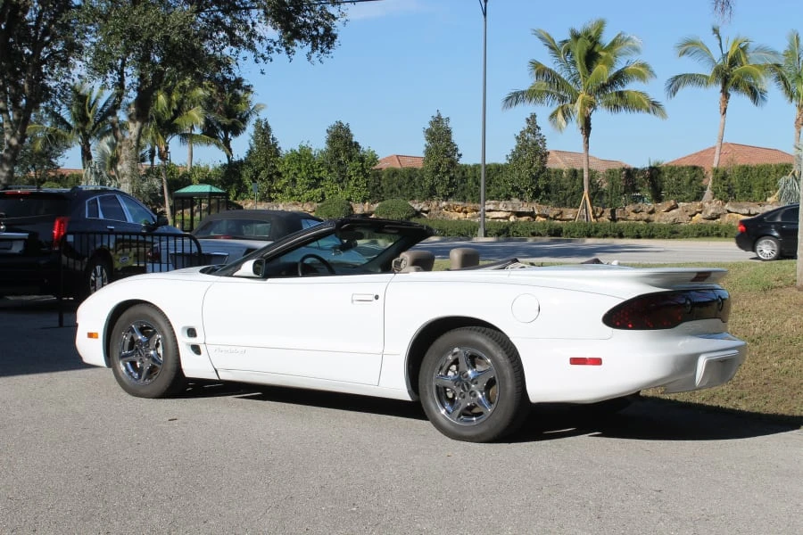 2002 Pontiac Firebird 4th Gen - Image 3 of 10