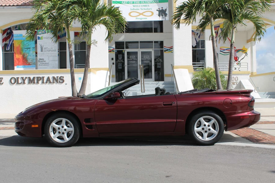 2002 Pontiac Firebird 4th Gen - Image 2 of 4