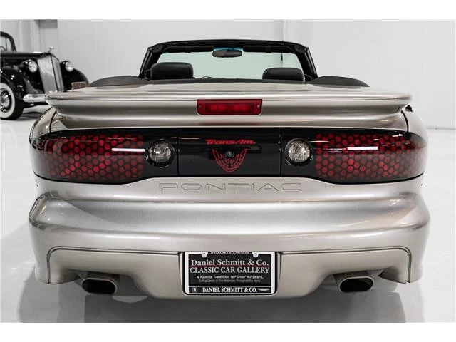 2002 Pontiac Firebird 4th Gen - Image 8 of 12