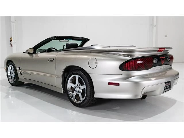 2002 Pontiac Firebird 4th Gen - Image 9 of 12