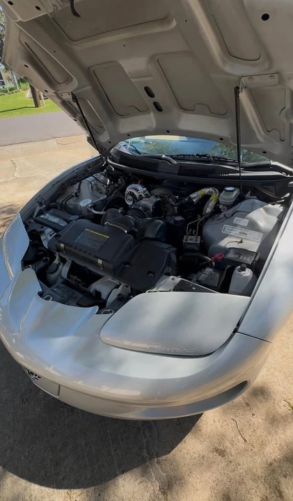 2002 Pontiac Firebird 4th Gen - Image 13 of 18