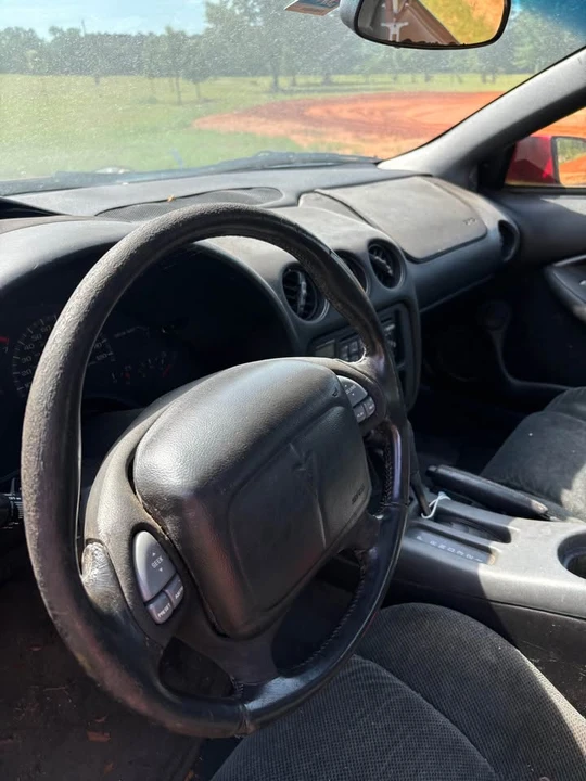 2002 Pontiac Firebird 4th Gen - Image 6 of 9