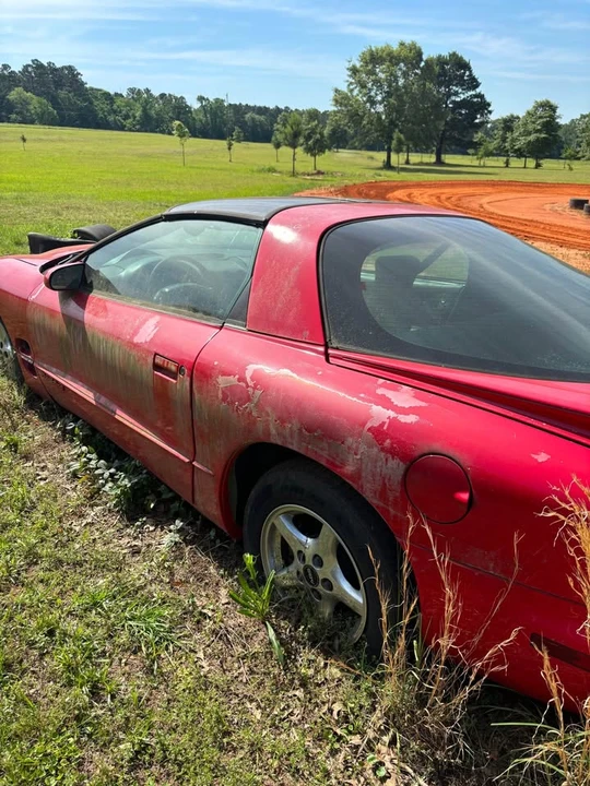 2002 Pontiac Firebird 4th Gen - Image 9 of 9