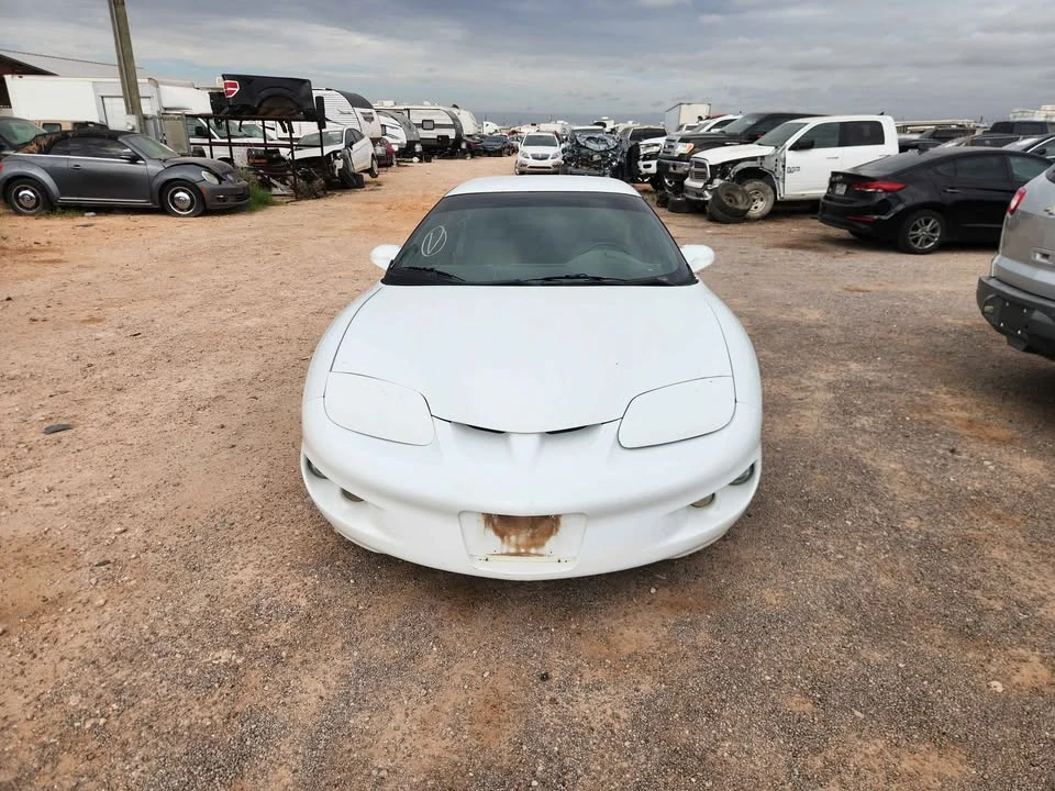 2002 Pontiac Firebird 4th Gen - Image 18 of 18