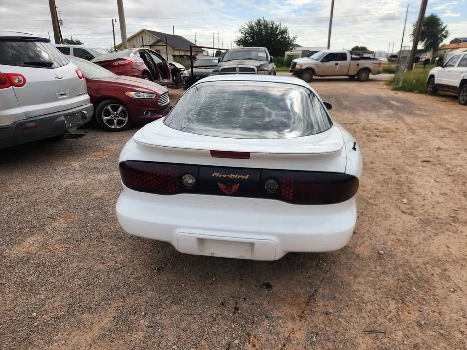 2002 Pontiac Firebird 4th Gen - Image 12 of 18
